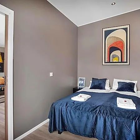 Totalapartments Vervet Apart Otel 4*